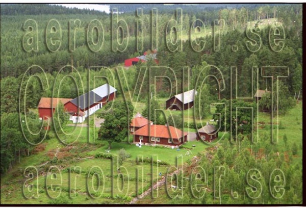 FFF 98-8908, #37. FFF 98-8908_0037 (Uppges vid kontakt med Svenska Aero-Bilder AB)