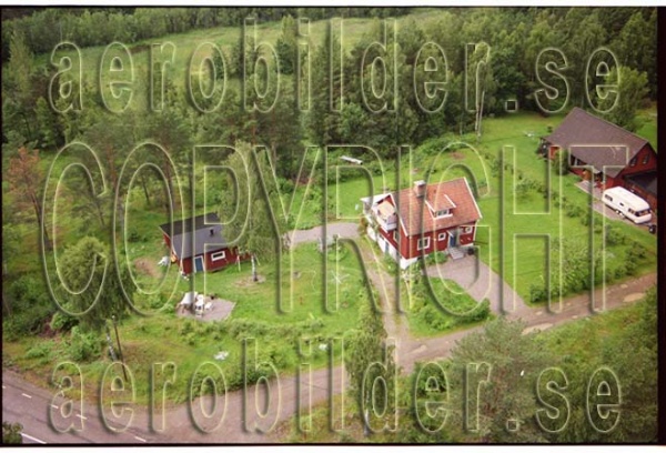 FFF 98-8909, #2. FFF 98-8909_0002 (Uppges vid kontakt med Svenska Aero-Bilder AB)