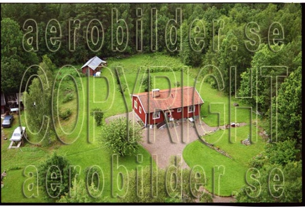 FFF 98-8909, #5. FFF 98-8909_0005 (Uppges vid kontakt med Svenska Aero-Bilder AB)