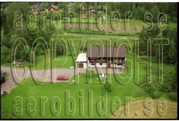 FFF 98-8909, #8. FFF 98-8909_0008 (Uppges vid kontakt med Svenska Aero-Bilder AB)