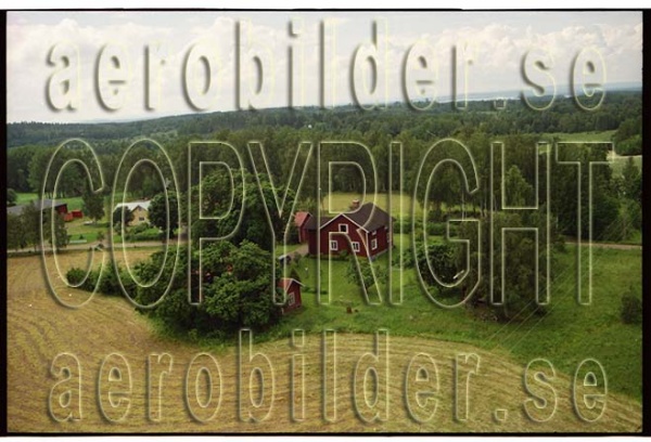 FFF 98-8909, #9. FFF 98-8909_0009 (Uppges vid kontakt med Svenska Aero-Bilder AB)