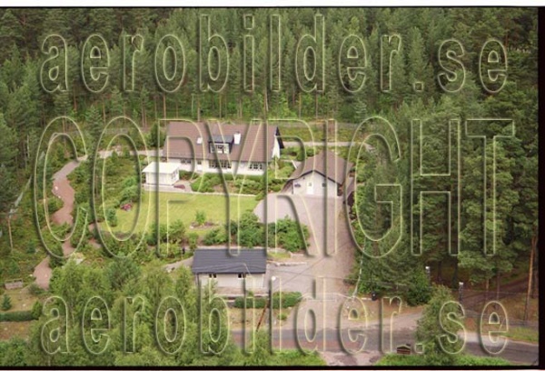 FFF 98-8909, #19. FFF 98-8909_0019 (Uppges vid kontakt med Svenska Aero-Bilder AB)