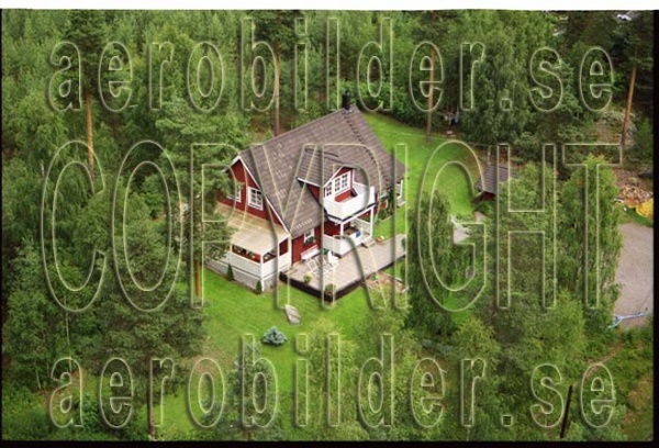 FFF 98-8909, #24. FFF 98-8909_0024 (Uppges vid kontakt med Svenska Aero-Bilder AB)