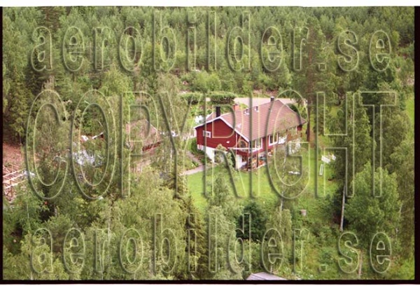 FFF 98-8909, #27. FFF 98-8909_0027 (Uppges vid kontakt med Svenska Aero-Bilder AB)