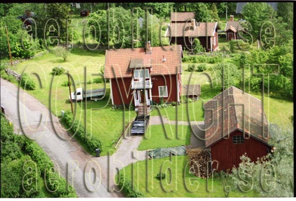 FFF 98-8910, #8. FFF 98-8910_0008 (Uppges vid kontakt med Svenska Aero-Bilder AB)