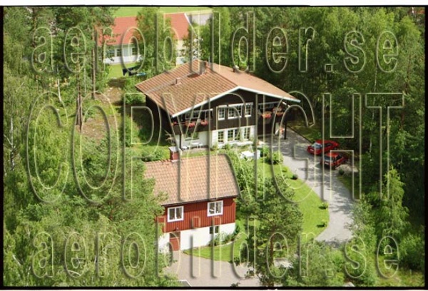 FFF 98-8911, #9. FFF 98-8911_0009 (Uppges vid kontakt med Svenska Aero-Bilder AB)