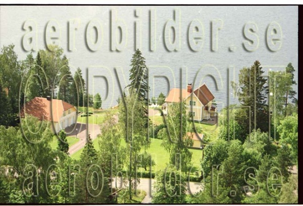 FFF 98-8911, #20. FFF 98-8911_0020 (Uppges vid kontakt med Svenska Aero-Bilder AB)