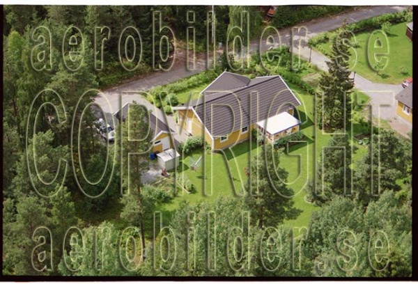 FFF 98-8912, #11. FFF 98-8912_0011 (Uppges vid kontakt med Svenska Aero-Bilder AB)