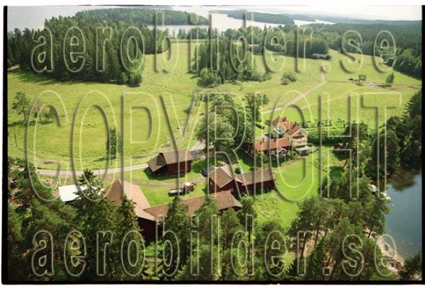 FFF 98-8913, #9. FFF 98-8913_0009 (Uppges vid kontakt med Svenska Aero-Bilder AB)