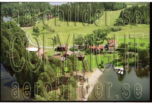 FFF 98-8913, #10. FFF 98-8913_0010 (Uppges vid kontakt med Svenska Aero-Bilder AB)