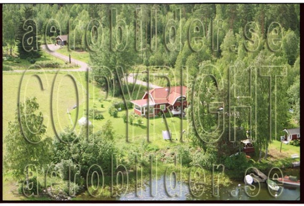 FFF 98-8913, #17. FFF 98-8913_0017 (Uppges vid kontakt med Svenska Aero-Bilder AB)