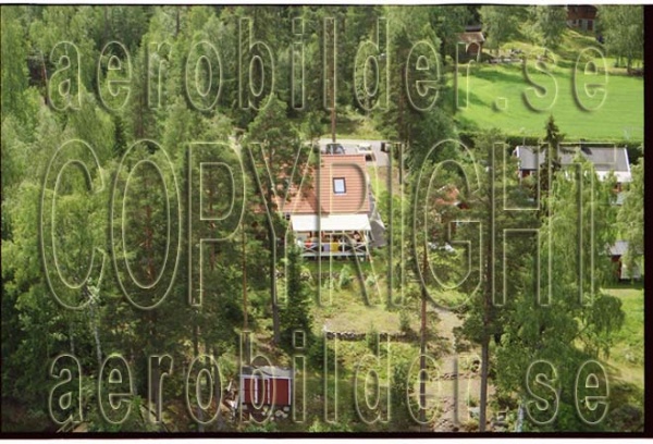 FFF 98-8913, #18. FFF 98-8913_0018 (Uppges vid kontakt med Svenska Aero-Bilder AB)