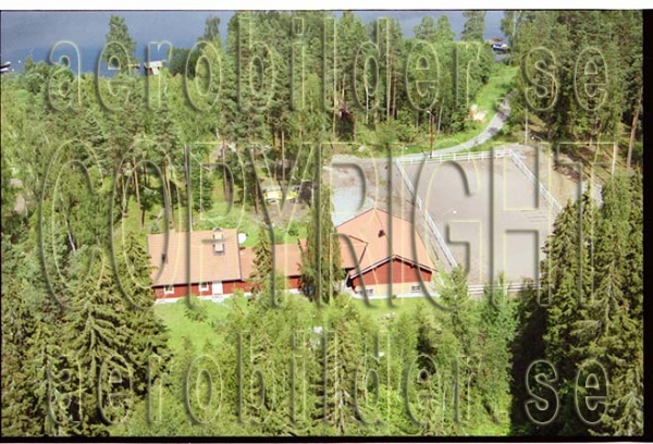 FFF 98-8913, #25. FFF 98-8913_0025 (Uppges vid kontakt med Svenska Aero-Bilder AB)