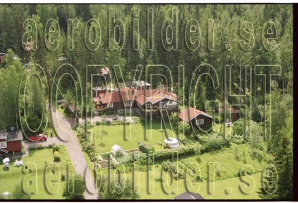 FFF 98-8913, #37. FFF 98-8913_0037 (Uppges vid kontakt med Svenska Aero-Bilder AB)