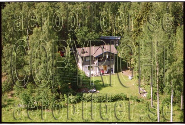 FFF 98-8914, #32. FFF 98-8914_0032 (Uppges vid kontakt med Svenska Aero-Bilder AB)