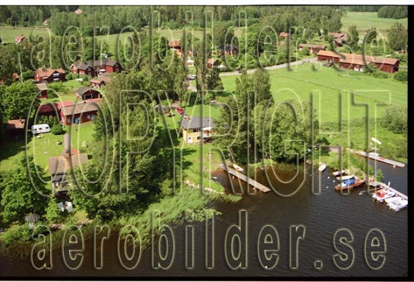 FFF 98-8915, #9. FFF 98-8915_0009 (Uppges vid kontakt med Svenska Aero-Bilder AB)