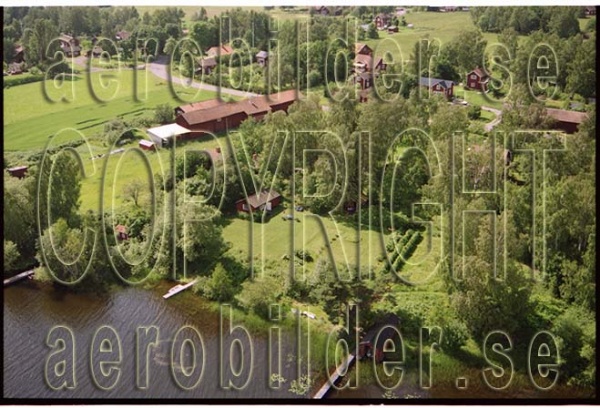 FFF 98-8915, #13. FFF 98-8915_0013 (Uppges vid kontakt med Svenska Aero-Bilder AB)