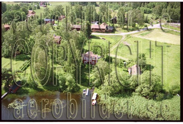 FFF 98-8915, #14. FFF 98-8915_0014 (Uppges vid kontakt med Svenska Aero-Bilder AB)