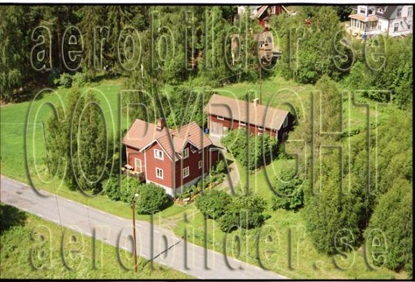 FFF 98-8915, #16. FFF 98-8915_0016 (Uppges vid kontakt med Svenska Aero-Bilder AB)