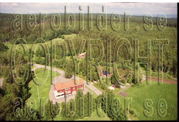 FFF 98-8915, #27. FFF 98-8915_0027 (Uppges vid kontakt med Svenska Aero-Bilder AB)