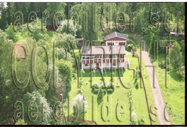 FFF 98-8916, #19. FFF 98-8916_0019 (Uppges vid kontakt med Svenska Aero-Bilder AB)