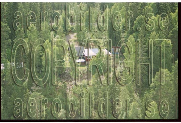 FFF 98-8916, #36. FFF 98-8916_0036 (Uppges vid kontakt med Svenska Aero-Bilder AB)