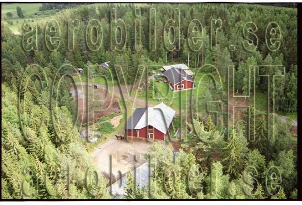 FFF 98-8917, #17. FFF 98-8917_0017 (Uppges vid kontakt med Svenska Aero-Bilder AB)