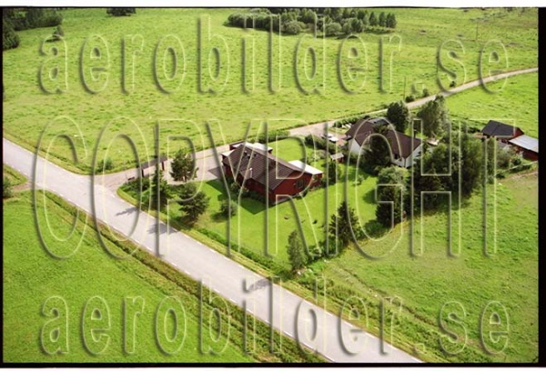 FFF 98-8917, #29. FFF 98-8917_0029 (Uppges vid kontakt med Svenska Aero-Bilder AB)