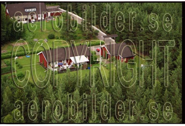 FFF 98-8921, #3. FFF 98-8921_0003 (Uppges vid kontakt med Svenska Aero-Bilder AB)