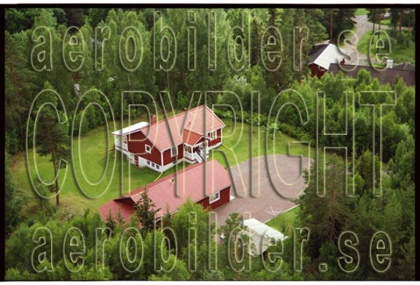FFF 98-8921, #5. FFF 98-8921_0005 (Uppges vid kontakt med Svenska Aero-Bilder AB)