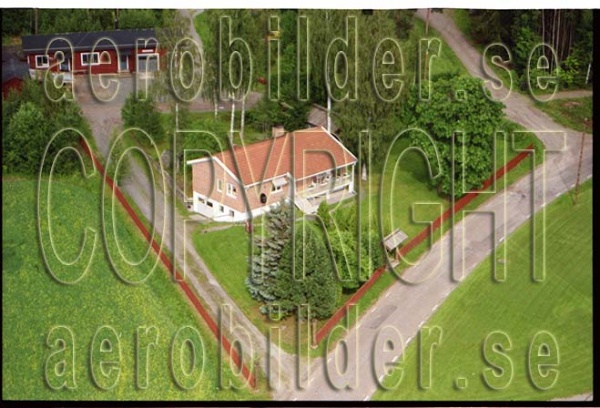 FFF 98-8921, #11. FFF 98-8921_0011 (Uppges vid kontakt med Svenska Aero-Bilder AB)