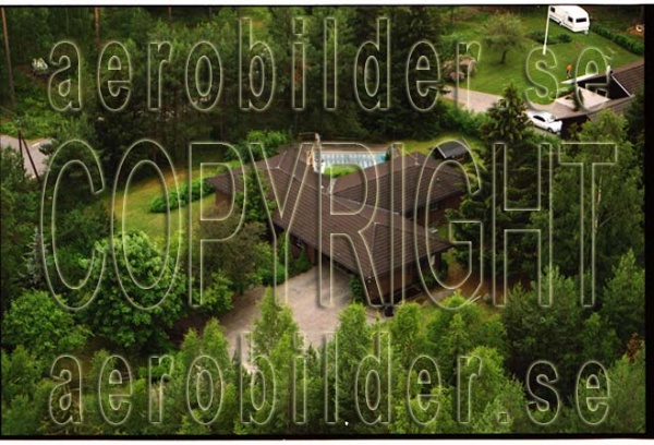 FFF 98-8921, #36. FFF 98-8921_0036 (Uppges vid kontakt med Svenska Aero-Bilder AB)