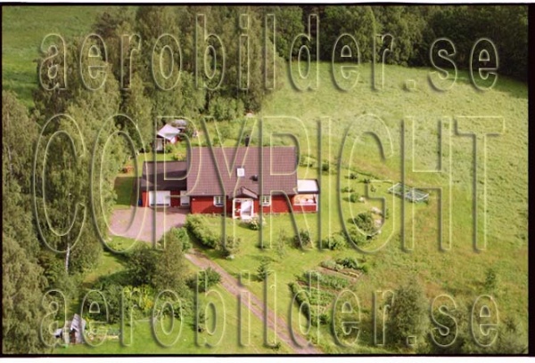 FFF 98-8922, #36. FFF 98-8922_0036 (Uppges vid kontakt med Svenska Aero-Bilder AB)