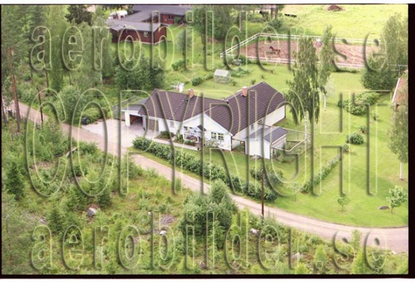 FFF 98-8923, #30. FFF 98-8923_0030 (Uppges vid kontakt med Svenska Aero-Bilder AB)