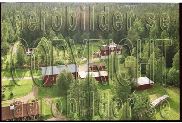 FFF 98-8923, #33. FFF 98-8923_0033 (Uppges vid kontakt med Svenska Aero-Bilder AB)