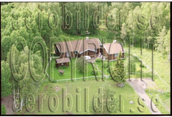 FFF 98-8923, #36. FFF 98-8923_0036 (Uppges vid kontakt med Svenska Aero-Bilder AB)