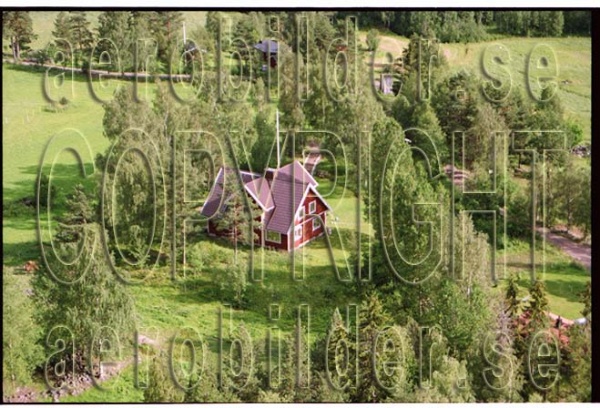 FFF 98-8924, #20. FFF 98-8924_0020 (Uppges vid kontakt med Svenska Aero-Bilder AB)