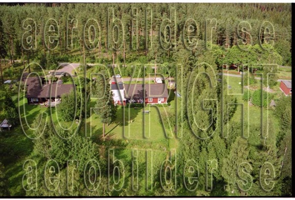 FFF 98-8924, #32. FFF 98-8924_0032 (Uppges vid kontakt med Svenska Aero-Bilder AB)