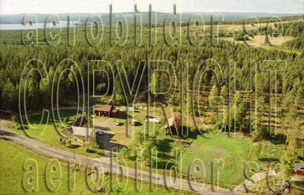 FFF 99-77, #28. FFF 99-77_0028 (Uppges vid kontakt med Svenska Aero-Bilder AB)