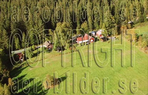 FFF 99-77, #35. FFF 99-77_0035 (Uppges vid kontakt med Svenska Aero-Bilder AB)