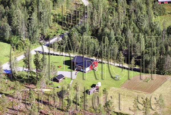 FFKV 01-132, #2. FFKV 01-132_0002 (Uppges vid kontakt med Svenska Aero-Bilder AB)
