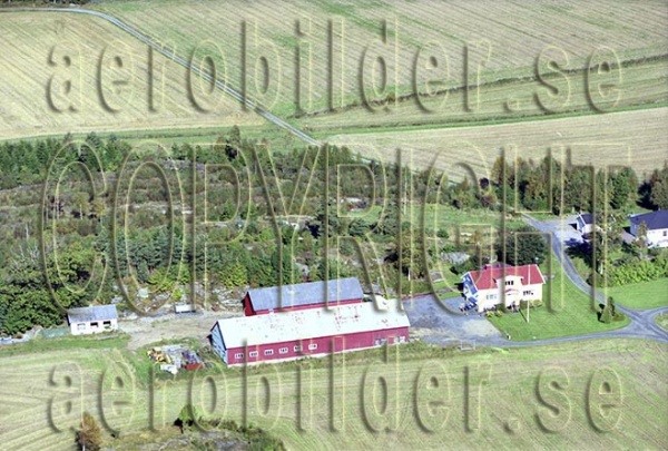 FFKV 01-183, #4. FFKV 01-183_0004 (Uppges vid kontakt med Svenska Aero-Bilder AB)