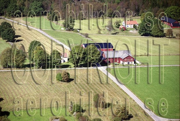 FFKV 02-194, #1. FFKV 02-194_0001 (Uppges vid kontakt med Svenska Aero-Bilder AB)