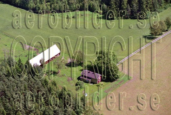 FFKV 04-031, #12. FFKV 04-031_0012 (Uppges vid kontakt med Svenska Aero-Bilder AB)