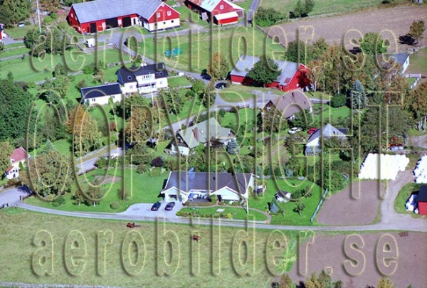 FFKV 04-097, #3. FFKV 04-097_0003 (Uppges vid kontakt med Svenska Aero-Bilder AB)