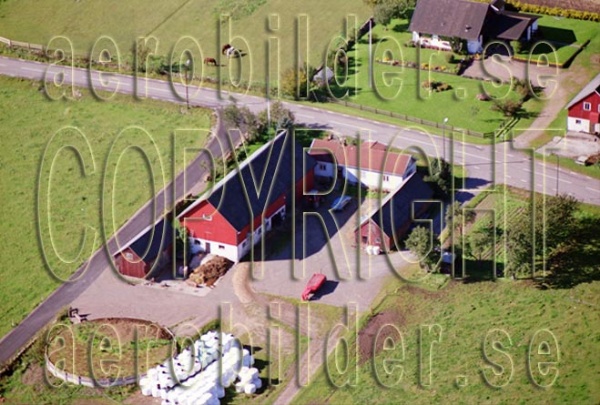 FFKV 04-097, #37. FFKV 04-097_0037 (Uppges vid kontakt med Svenska Aero-Bilder AB)