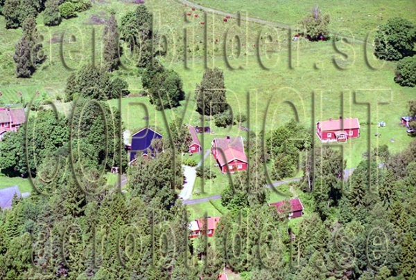 FFKV 04-27, #4. FFKV 04-27_0004 (Uppges vid kontakt med Svenska Aero-Bilder AB)