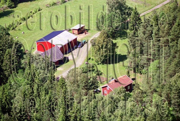 FFKV 04-27, #17. FFKV 04-27_0017 (Uppges vid kontakt med Svenska Aero-Bilder AB)
