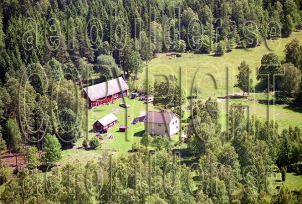 FFKV 04-27, #19. FFKV 04-27_0019 (Uppges vid kontakt med Svenska Aero-Bilder AB)