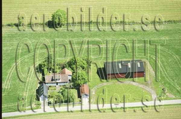 FFKV 10-016, #33. FFKV 10-016_033 (Uppges vid kontakt med Svenska Aero-Bilder AB)